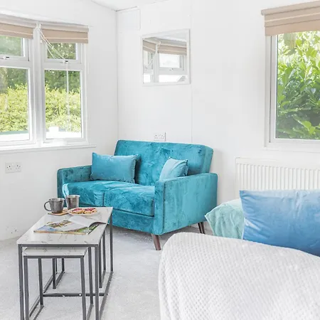 Domek alpejski Comfortable, Well Located At White Cross Bay
