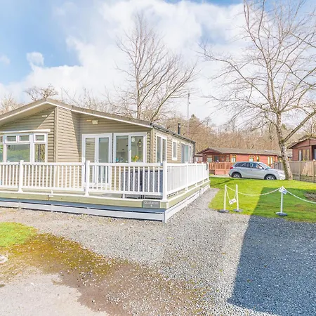 Domek alpejski Comfortable, Well Located At White Cross Bay *